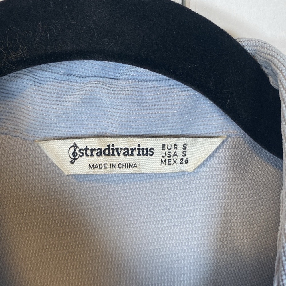 Stradivarius Light Blue Button Down Shirt - Picture 2 of 7